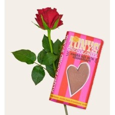 Flowers Red Rose Single + Tony's Chocolonely Straight from My Choco Heart Milk Rose Raspberry